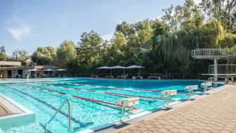 Flaach swimming pool