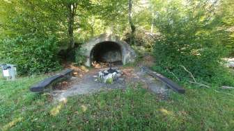 Gwölb Barbecue Area