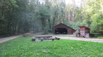 Haafgartehütte Barbecue Area