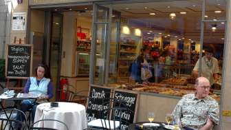 Müller Beck "the café"