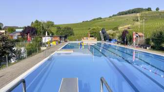 Hallau Swimming Pool