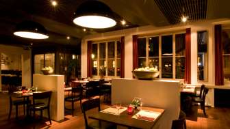 Kronenhof Bar "Tapas Y Vino" Kronenhof Bar "Tapas Y Vino"