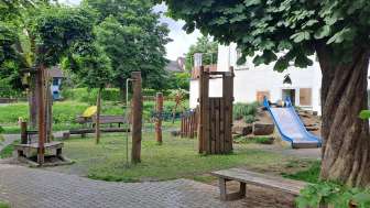 Playground Falken